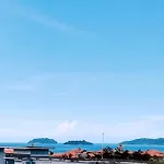 Deluxe Sunrise Suite 3 Bedroom Loft B Side Seaview Above Imago Shopping Mall