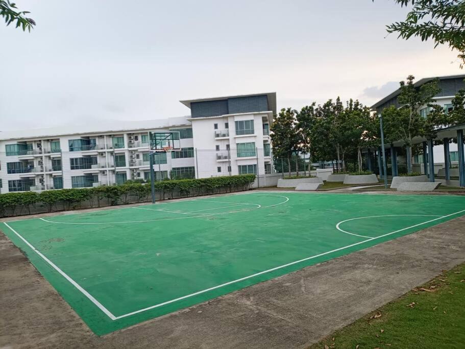 Deluxe Sunrise 3 Bedroom Loft B Side Seaview Above Imago Shopping Mall *