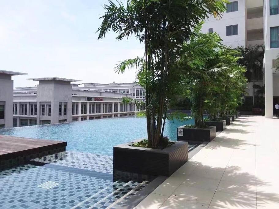 Apartment Deluxe Sunrise 3 Bedroom Loft B Side Seaview Above Imago Shopping Mall Kota Kinabalu