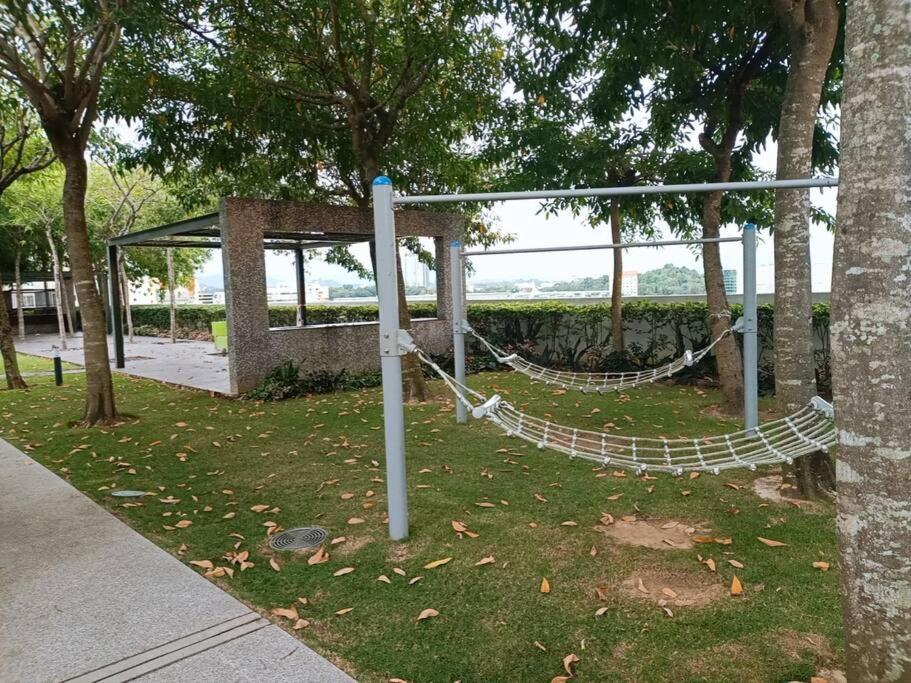 Deluxe Sunrise 3 Bedroom Loft B Side Seaview Above Imago Shopping Mall Apartment *