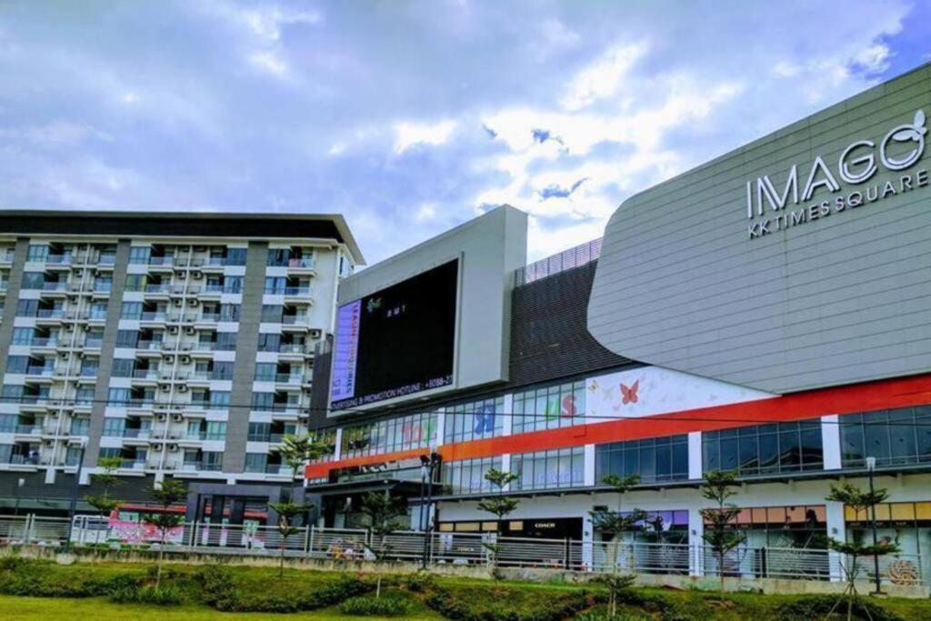 Deluxe Sunrise 3 Bedroom Loft B Side Seaview Above Imago Shopping Mall * Kota Kinabalu