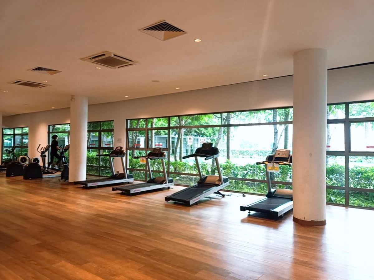 Deluxe Sunrise 3 Bedroom Loft B Side Seaview Above Imago Shopping Mall Apartment